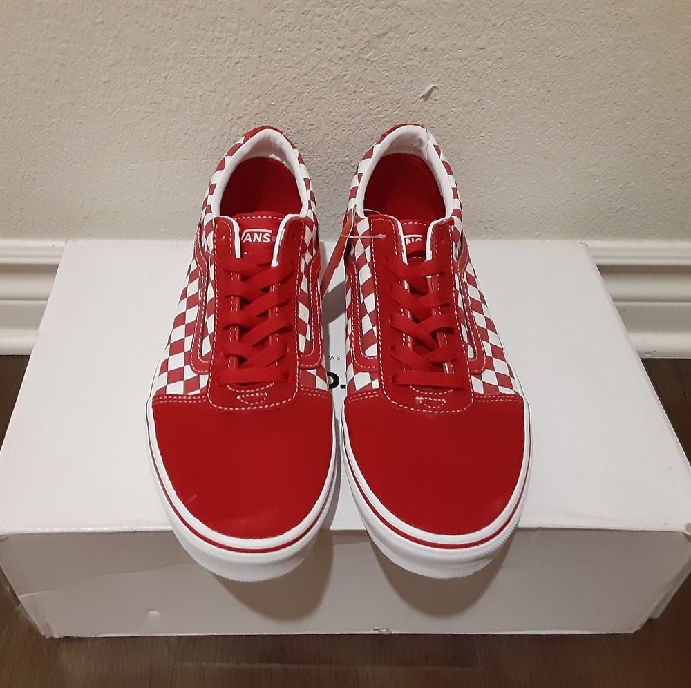 Vans - Picture 4 of 4